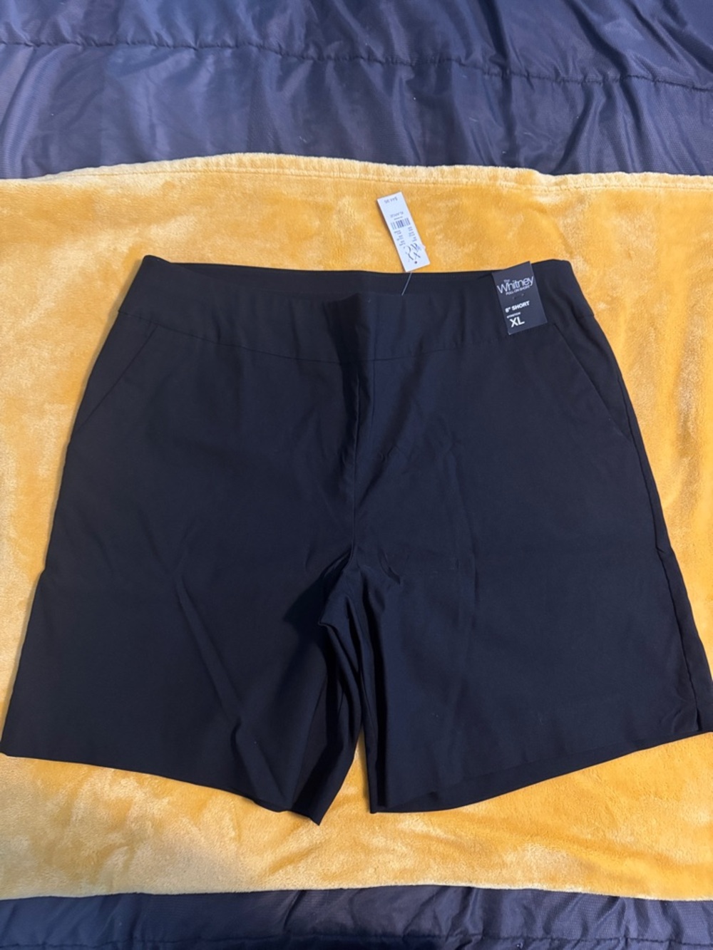NWT New York & Company Black Pull-On Bermuda Shorts with Side Pockets